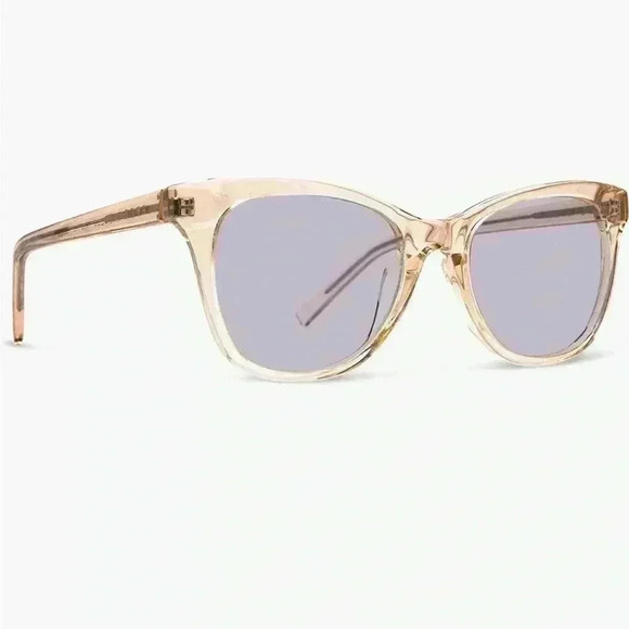 DIFF Carina 50mm Cat Eye Sunglasses in Blush Crystal NWT - Picture 2 of 8